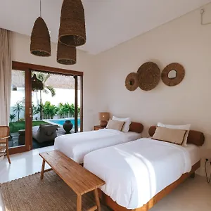 Amaka Villa